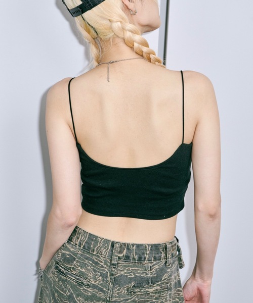 DTYYPE(ドタイプ)の「カップ付きバックオープンクロップキャミソール(キャミソール・レディース・ホワイト/グレー/ブラック・FREE)」の3枚目の写真