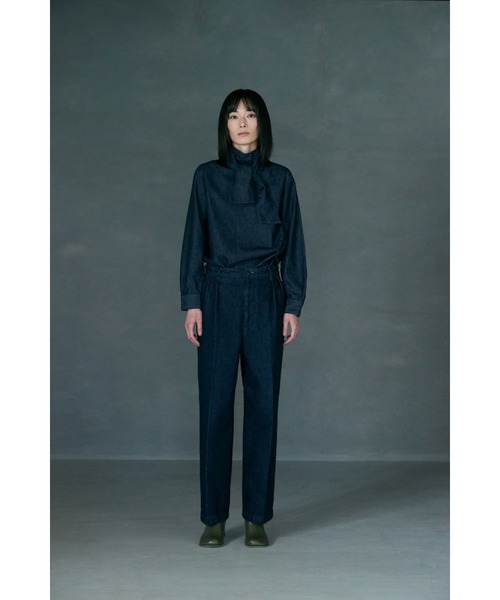 ROOPTOKYO(ループトウキョウ)の「BONNY WOVEN/ボニーウーブン TUCK PANTS/デニムパンツ(デニムパンツ・レディース・ネイビー・3)」の2枚目の写真