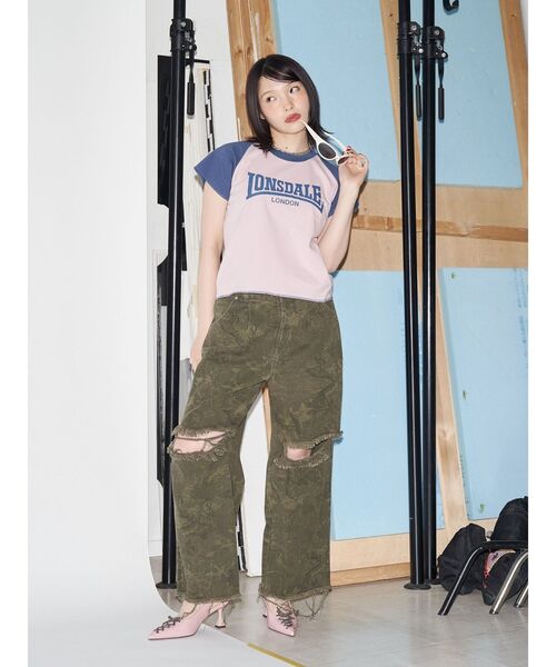 jouetie(ジュエティ)の「【LONSDALE×jouetie】ラグランTシャツ(Tシャツ/カットソー・レディース・ブラック/オフホワイト/ピンク・MEDIUM)」の19枚目の写真