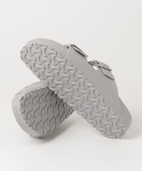 BIRKENSTOCK(ビルケンシュトック)の「ビルケンシュトック BIRKENSTOCK Arizona EVA Stone Coin(サンダル・メンズ・グレー・26.5cm/27.0cm/28.0cm/26.0cm/25.0cm)」の3枚目の写真