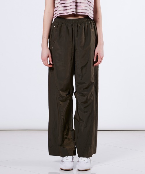 ESSENTIAL（エッセンシャル）の「割縫サテンパンツ（その他パンツ・レディース・イエロー・36/38）」の5枚目の写真