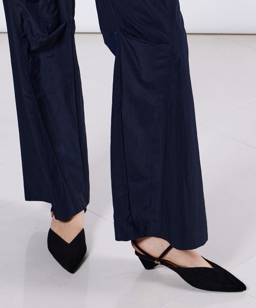 ESSENTIAL（エッセンシャル）の「割縫サテンパンツ（その他パンツ・レディース・イエロー・36/38）」の12枚目の写真