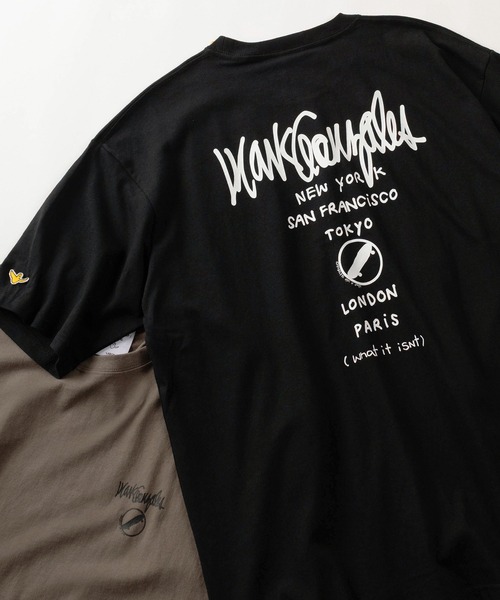 (What it isNt)ART BY MARKGONZALES(ワットイットイズント)の「【75】【(What it isNt) ART BY MARK GONZALES/ワットイズイズント マークゴンザレス】リラックスフィット バックプリントアートグラフィック アソート 半袖Tシャツ/ワンポイント/オーバーサイズ(Tシャツ/カットソー・メンズ・ネイビー/ブラウン/ブラック/チャコールグレー/ホワイト/ホワイト系その他/ブラック系その他/グレー系その他/ブラウン系その他/ブルー系その他/ホワイト系その他2/ホワイト系その他3/ホワイト系その他4/ホワイト系その他5/ブラック系その他2/ブラック系その他3/グレー系その他2/グレー系その他3/グレー系その他4/ブラウン系その他2/ブラウン系その他3/ブラウン系その他4/ブラウン系その他5/ブルー系その他2/ブルー系その他3/ブルー系その他4・M/L/XL)」の9枚目の写真