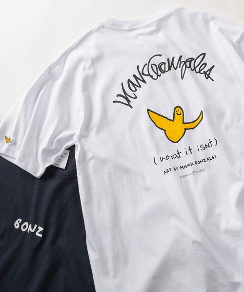 (What it isNt)ART BY MARKGONZALES(ワットイットイズント)の「【75】【(What it isNt) ART BY MARK GONZALES/ワットイズイズント マークゴンザレス】リラックスフィット バックプリントアートグラフィック アソート 半袖Tシャツ/ワンポイント/オーバーサイズ(Tシャツ/カットソー・メンズ・ネイビー/ブラウン/ブラック/チャコールグレー/ホワイト/ホワイト系その他/ブラック系その他/グレー系その他/ブラウン系その他/ブルー系その他/ホワイト系その他2/ホワイト系その他3/ホワイト系その他4/ホワイト系その他5/ブラック系その他2/ブラック系その他3/グレー系その他2/グレー系その他3/グレー系その他4/ブラウン系その他2/ブラウン系その他3/ブラウン系その他4/ブラウン系その他5/ブルー系その他2/ブルー系その他3/ブルー系その他4・M/L/XL)」の2枚目の写真