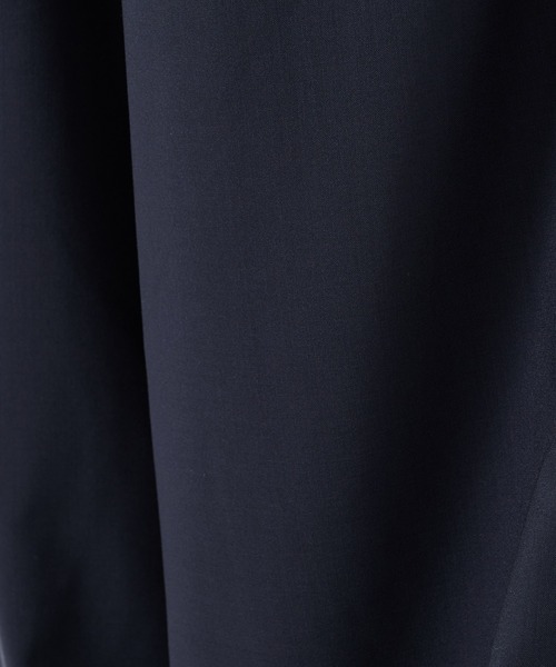 markaware（マーカウェア）の「TRIPLE PLEATED EASY TROUSERS（スラックス・メンズ・ネイビー/ブラック/チャコールグレー・1/2）」の19枚目の写真