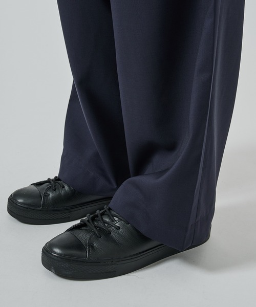markaware（マーカウェア）の「TRIPLE PLEATED EASY TROUSERS（スラックス・メンズ・ネイビー/ブラック/チャコールグレー・1/2）」の20枚目の写真