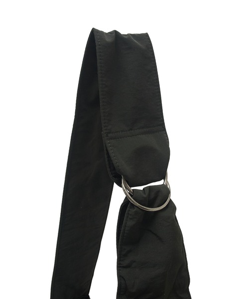 UNIVERSAL OVERALL(ユニバーサルオーバーオール)の「(UNIVERSAL OVERALL)WRINKLE NYLON NEWS PAPIER BAG(ショルダーバッグ・レディース・ホワイト/ブラック/カーキ・ONE SIZE)」の14枚目の写真