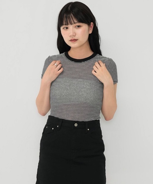 Enewd nina(エニュードニーナ)の「ライトウェイト ストライプ ボーダー シアー 薄手ニット 伸縮性あり Tシャツ(Tシャツ/カットソー・レディース・ブラウン/ライトブルー/ブラック・FREE)」の2枚目の写真
