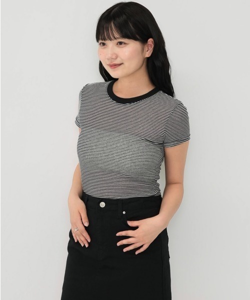 Enewd nina(エニュードニーナ)の「ライトウェイト ストライプ ボーダー シアー 薄手ニット 伸縮性あり Tシャツ(Tシャツ/カットソー・レディース・ブラウン/ライトブルー/ブラック・FREE)」の7枚目の写真