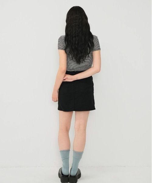 Enewd nina(エニュードニーナ)の「ライトウェイト ストライプ ボーダー シアー 薄手ニット 伸縮性あり Tシャツ(Tシャツ/カットソー・レディース・ブラウン/ライトブルー/ブラック・FREE)」の14枚目の写真