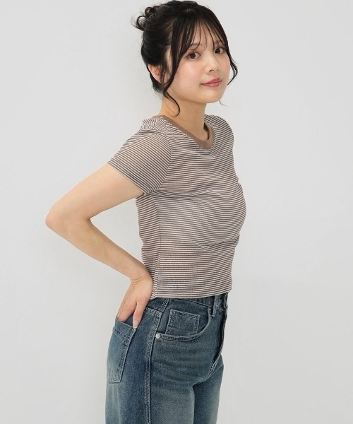 Enewd nina(エニュードニーナ)の「ライトウェイト ストライプ ボーダー シアー 薄手ニット 伸縮性あり Tシャツ(Tシャツ/カットソー・レディース・ブラウン/ライトブルー/ブラック・FREE)」の5枚目の写真