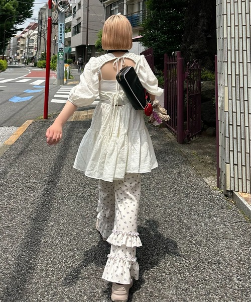Alley Tokyo(アリートーキョー)の「マルチウェイフリフリワッフルパンツとスカートのセット(その他パンツ・レディース・オフホワイト/ラベンダー・FREE)」の14枚目の写真