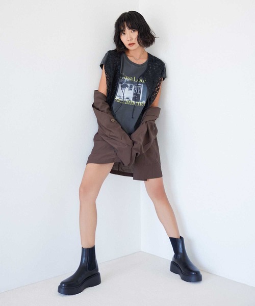 BAYFLOW（ベイフロー）の「[前後で着られる]INDIAN 2WAY ベスト（ベスト・レディース・ライトブラウン/オフホワイト/チャコール・FREE）」の9枚目の写真