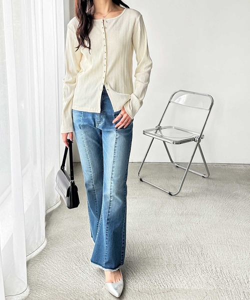 GeeRA(ジーラ)の「メニーボタンランダムリブトップス(Tシャツ/カットソー・レディース・オフホワイト/杢グレー/ブラック・MEDIUM/LARGE/X-LARGE)」の10枚目の写真