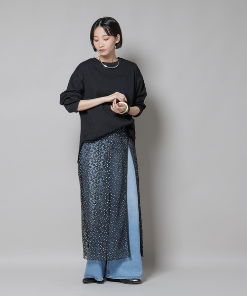 NANO universe(ナノユニバース)の「CVCプレーティング天竺ラウンドヘムカットトップス(Tシャツ/カットソー・レディース・ブラック/ホワイト/ブラウン・FREE)」の8枚目の写真