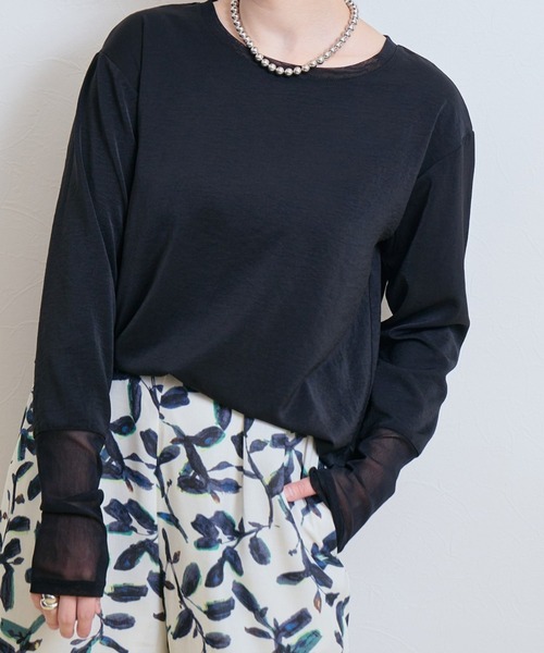 LHELBIE（レルビエ）の「ロンTブラウス（シャツ/ブラウス・レディース・ブラック/ブルー/オフホワイト/イエロー/ホワイト・M）」の4枚目の写真