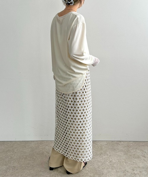 LHELBIE（レルビエ）の「ロンTブラウス（シャツ/ブラウス・レディース・ブラック/ブルー/オフホワイト/イエロー/ホワイト・M）」の8枚目の写真