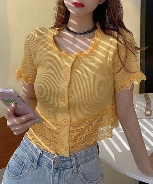 Miniministore(ミニミニストア)の「フリルショートカーディガン レースニット(カーディガン/ボレロ・レディース・ブラック/ライトブルー/ラベンダー/イエロー/ホワイト/ワインレッド・FREE)」の5枚目の写真