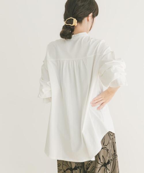 ITEMS URBANRESEARCH（アイテムズ アーバンリサーチ）の「『洗濯可』バンドカラーソデタックカットソー（シャツ/ブラウス・レディース・ホワイト/ストライプ・FREE）」の5枚目の写真