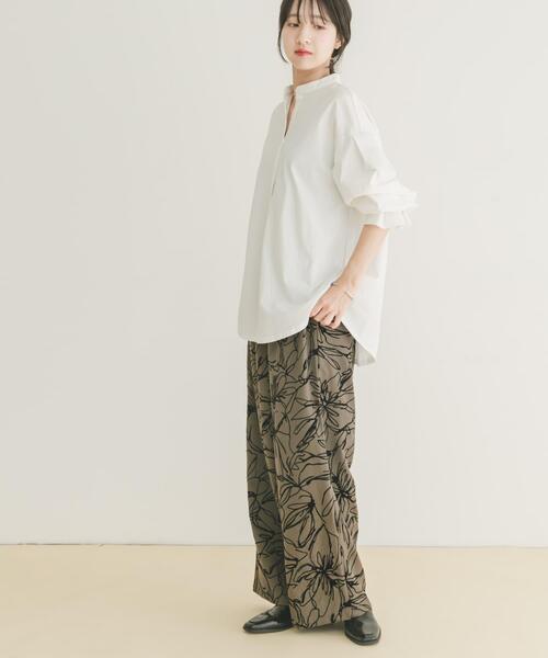 ITEMS URBANRESEARCH（アイテムズ アーバンリサーチ）の「『洗濯可』バンドカラーソデタックカットソー（シャツ/ブラウス・レディース・ホワイト/ストライプ・FREE）」の7枚目の写真