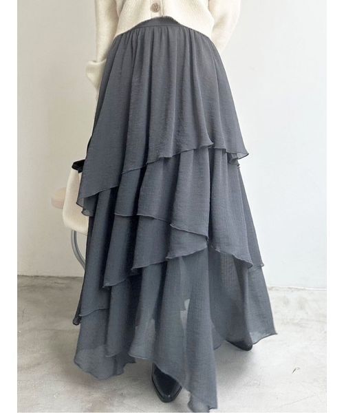 LILY BROWN(リリーブラウン)の「シアーフリルティアードスカート(スカート・レディース・グレー/チャコールグレー/ホワイト・F)」の2枚目の写真