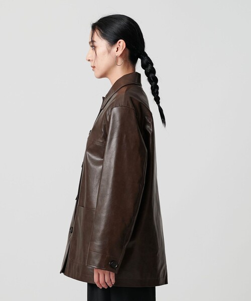 BEAUTY&YOUTH UNITED ARROWS（ビューティーアンドユースユナイテッドアローズ）の「レザーライク カバーオール ジャケット（カバーオール・レディース・ブラック/ダークブラウン・S/M/XS）」の3枚目の写真