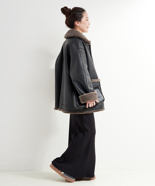 B.C STOCK（ベーセーストック）の「リバーシブルムートンライクコート（ムートンコート・レディース・ブラック/ブラウン・FREE）」の4枚目の写真