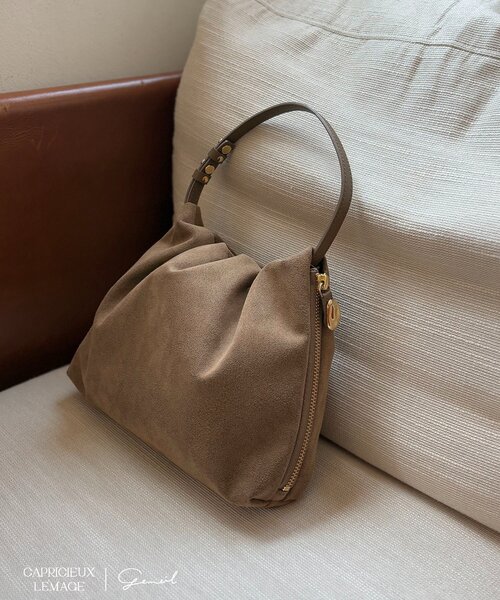 CAPRICIEUX LE'MAGE（カプリシューレマージュ）の「【LE'MAGE×gemeilコラボ】スエードワンハンドルバッグ（ショルダーバッグ・レディース・ダークブラウン/キャメル/ホワイト系その他・FREE）」の3枚目の写真