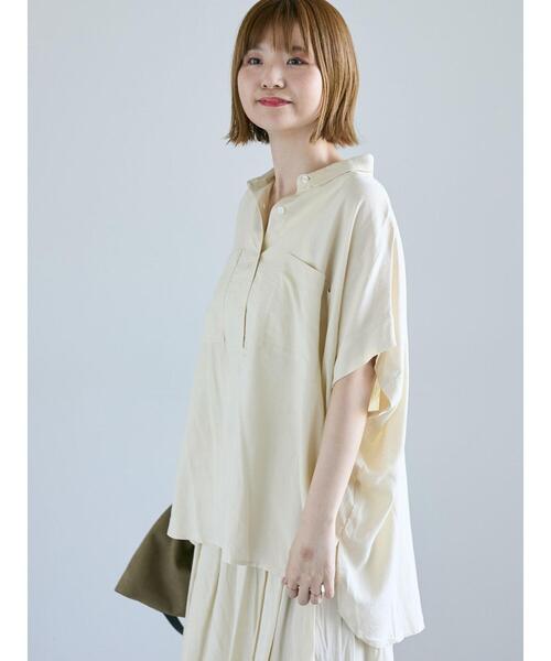 Lugnoncure（ルノンキュール）の「レーヨン麻シャツ(セットアップ可)（シャツ/ブラウス・レディース・ブルー/レッド/チャコールグレー/キナリ・F）」の2枚目の写真