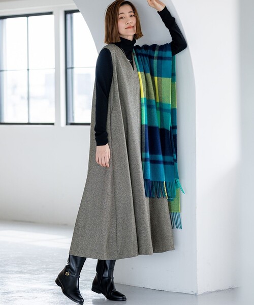 セール】ラメミックスツイード Vネックワンピース（ワンピース）｜23区