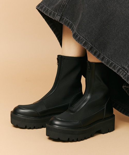 SHAKA(シャカ)の「SHAKA センタージップブーツ ZIP THICK TANK BOOTIE(ブーツ・レディース・カーキ系/ブラック・23/24)」の2枚目の写真