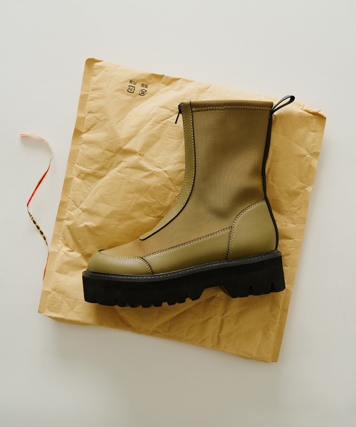 SHAKA(シャカ)の「SHAKA センタージップブーツ ZIP THICK TANK BOOTIE(ブーツ・レディース・カーキ系/ブラック・23/24)」の18枚目の写真