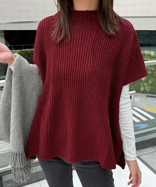 ONEP STAR(ワンピスター)の「サイドスリットリブニットベスト(ニット/セーター・レディース・ブルー/ワインレッド/ベージュ/ブラック・FREE)」の4枚目の写真