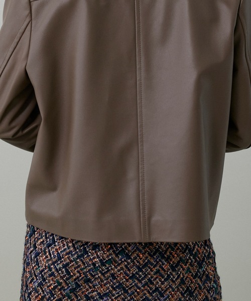 INED（イネド）の「ラムレザージップアップブルゾン（ブルゾン・レディース・ブラック/ブラウン・9号/11号）」の17枚目の写真