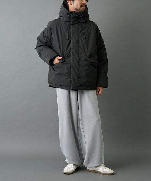 COLONY 2139（コロニートゥーワンスリーナイン）の「クロップド中綿フードジャケット（ダウンジャケット/コート・メンズ・ブラック/グレー・SMALL/MEDIUM/LARGE）」の11枚目の写真