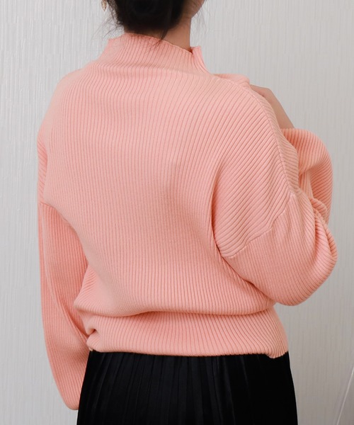 libelle more（リベル モア）の「【洗濯機で洗える】バルーン袖ボトルネックリブニットプルオーバー（ニット/セーター・レディース・レッド/ピンク/オフホワイト/杢グレー/ブラック・M/L）」の20枚目の写真