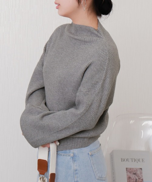 libelle more（リベル モア）の「【洗濯機で洗える】バルーン袖ボトルネックリブニットプルオーバー（ニット/セーター・レディース・レッド/ピンク/オフホワイト/杢グレー/ブラック・M/L）」の8枚目の写真