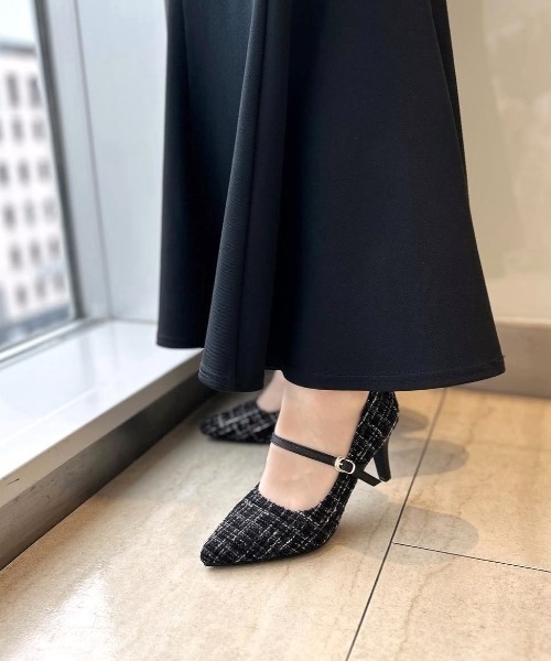 REZOY（リゾイ）の「【25AW新作】【REZOY】ポインテッドトゥワンストラップヒールパンプス（パンプス・レディース・ブラック/ブラック系その他・24cm/23.5cm/23cm/22.5cm/22cm/24.5cm）」の13枚目の写真