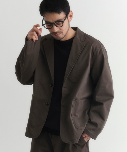 Right-on（ライトオン）の「【Refurbish】ワークルーズ テーラードジャケット(イージーケア/しわになりにくい/軽量/通気性/ポリエステルカルゼ/オンオフ兼用/セットアップ対応)（テーラードジャケット・メンズ・ブラック/ブラウン/カーキブラウン・M/XL/L）」の9枚目の写真