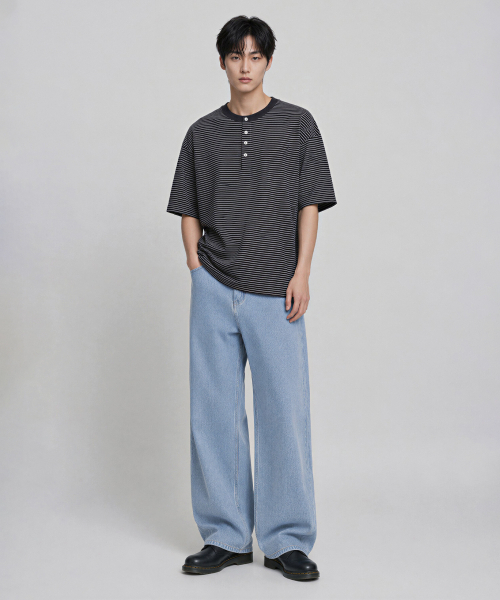 AGOD（エージーオーディー）の「ワイドデニムパンツ[ライトブルー]（デニムパンツ・レディース・その他・MEDIUM/LARGE/X-LARGE/X-SMALL/SMALL）」の21枚目の写真