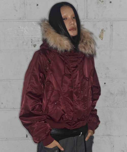 FANCY CLUB（ファンシークラブ）の「Eyelet Fur MA-1 (BURGUNDY) F25ZA003（MA-1・レディース・その他・ONE）」の2枚目の写真