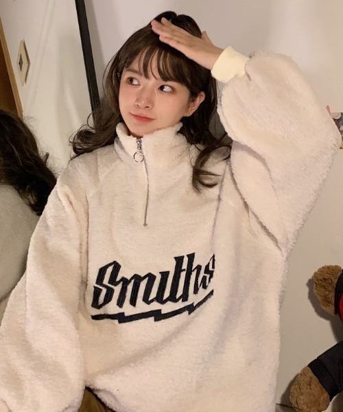 yuue' ( wear )(ユーイ)の「ボアオーバーサイズ刺繍ロゴハーフジップスウェット(スウェット・レディース・ホワイト/ブラック・FREE)」の14枚目の写真