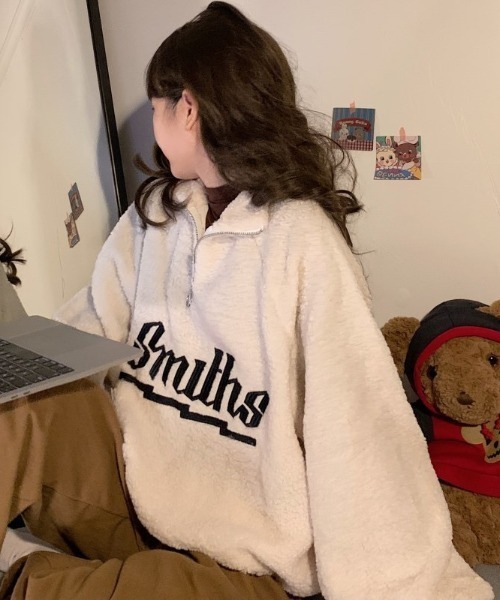 yuue' ( wear )(ユーイ)の「ボアオーバーサイズ刺繍ロゴハーフジップスウェット(スウェット・レディース・ホワイト/ブラック・FREE)」の12枚目の写真