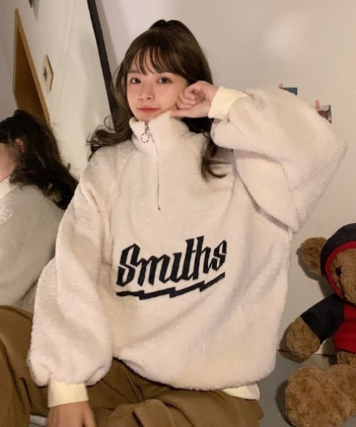 yuue' ( wear )(ユーイ)の「ボアオーバーサイズ刺繍ロゴハーフジップスウェット(スウェット・レディース・ホワイト/ブラック・FREE)」の9枚目の写真