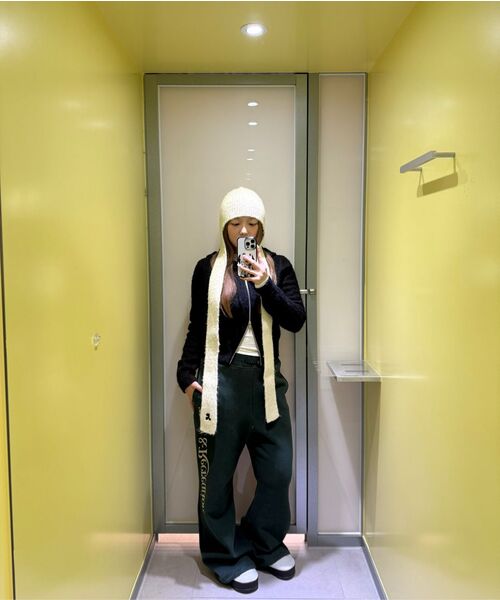 Rest&Recreation（レストアンドレクリエーション）の「FLARE SWEAT PANTS - GREEN（スウェットパンツ・レディース・その他・SMALL/LARGE）」の2枚目の写真