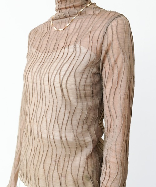 DOLLUPOOPS（ドールアップウップス）の「シアータートルプルオーバー（Tシャツ/カットソー・レディース・オフホワイト/カーキ/ブラック・FREE）」の12枚目の写真