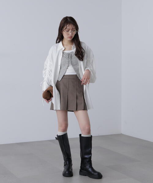 FREE'S MART（フリーズマート）の「◇袖シャーリングオーバーシャツ（シャツ/ブラウス・レディース・ブルー/ブラウン系その他/ブルー系その他/ホワイト/ホワイト系その他/ライトインディゴブルー/ベージュ系その他2・FREE）」の18枚目の写真