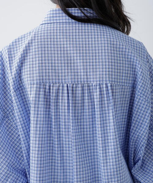 FREE'S MART（フリーズマート）の「◇袖シャーリングオーバーシャツ（シャツ/ブラウス・レディース・ブルー/ブラウン系その他/ブルー系その他/ホワイト/ホワイト系その他/ライトインディゴブルー/ベージュ系その他2・FREE）」の11枚目の写真
