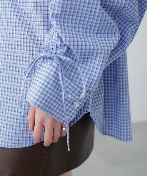 FREE'S MART（フリーズマート）の「◇袖シャーリングオーバーシャツ（シャツ/ブラウス・レディース・ブルー/ブラウン系その他/ブルー系その他/ホワイト/ホワイト系その他/ライトインディゴブルー/ベージュ系その他2・FREE）」の12枚目の写真