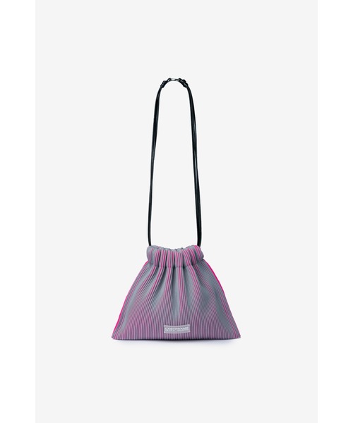 LASTFRAME(ラストフレーム)の「KASANE SACK BAG(ショルダーバッグ・レディース・ピンク系その他/グレー系その他/ブラック系その他/グリーン系その他・FREE)」の3枚目の写真